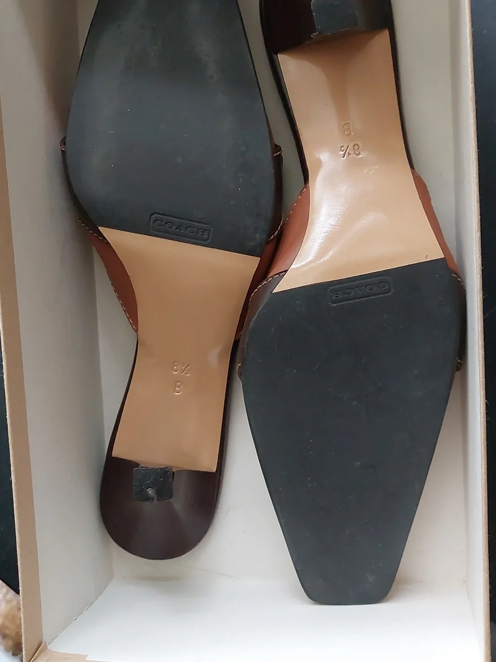 Vintage Coach Two-Tone Brown Leather Buckle Kitten Heels - Picture 3 of 3